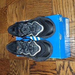 Used Adidas Sneakers